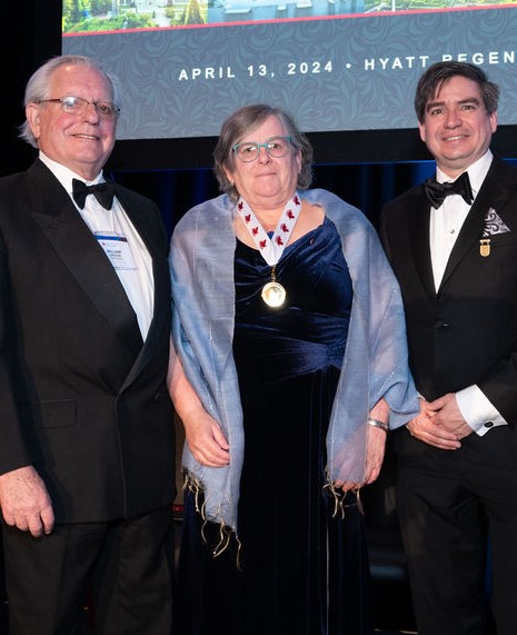 Allison McGeer inducted into the Canadian Medical Hall of Fame